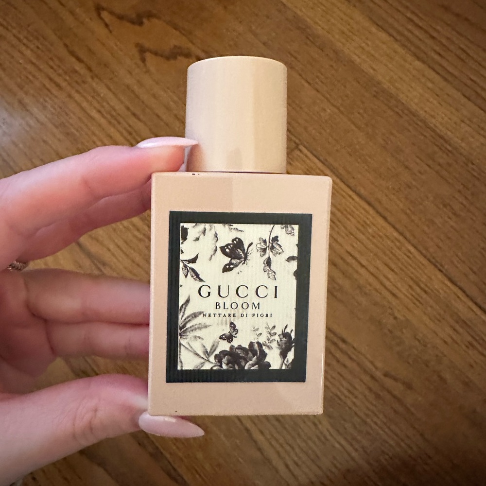 Gucci Bloom Perfume - 1 oz bottle - only used twice! Practically new!